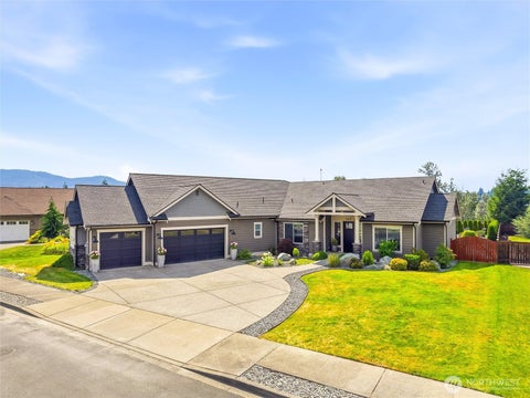 Photo of 162 Mountain Crest Lane, Eatonville, WA 98328 (MLS # 2556090)