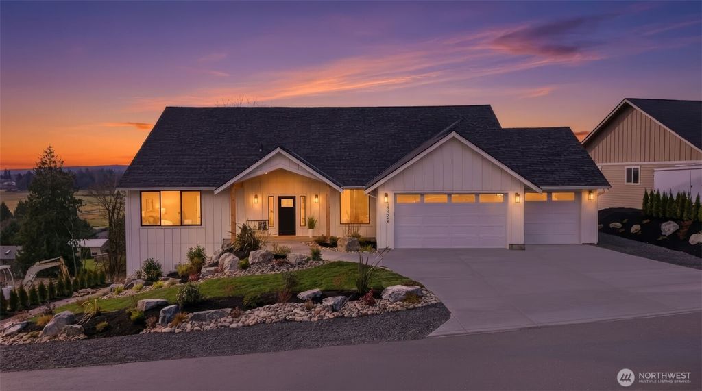 Photo of 11324 73rd Avenue NE, Arlington, WA 98223 (MLS # 2478165)