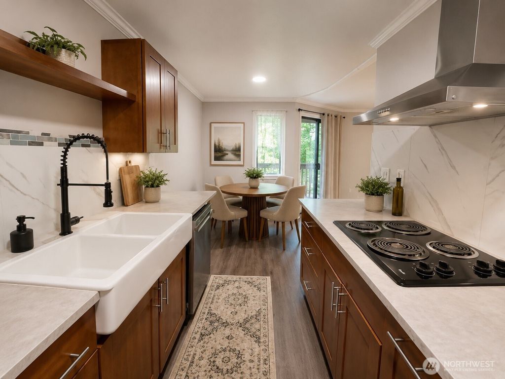 Photo of 12744 NE 116th Street #K21, Kirkland, WA 98034 (MLS # 2528420)