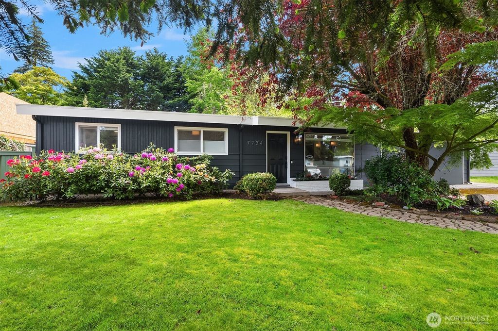 Photo of 7724 192nd Place SW, Edmonds, WA 98026 (MLS # 2381047)