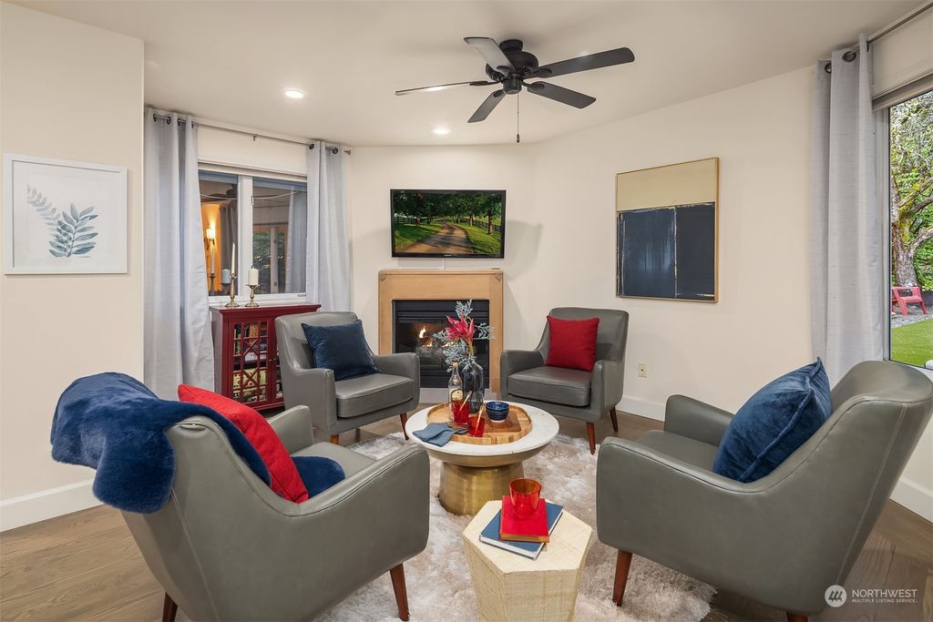 listing image 9362536947299108528