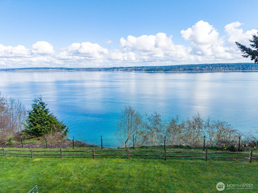 Photo of 9513 Villa Beach Road, Anderson Island, WA 98303 (MLS # 2489444)