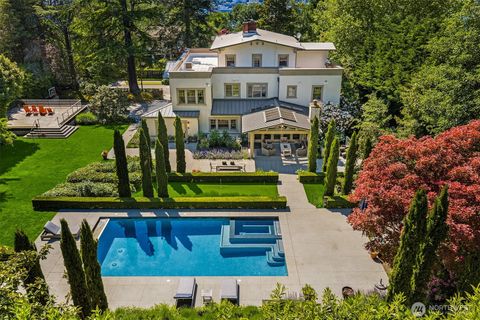 Photo of 1642 Federal Avenue E, Seattle, WA 98122 (MLS # 2527764)