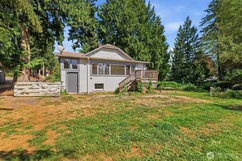 Photo of 2714 204th Street SW, Lynnwood, WA 98036 (MLS # 2576684)