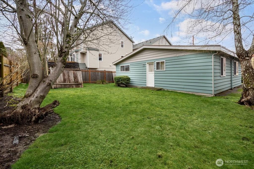 Photo of 9231 9233 Ashworth Avenue N, Seattle, WA 98103 (MLS # 2343936)
