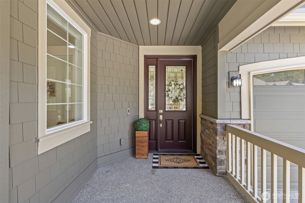 Photo of 9657 242nd Way NE, Redmond, WA 98053 (MLS # 2409032)