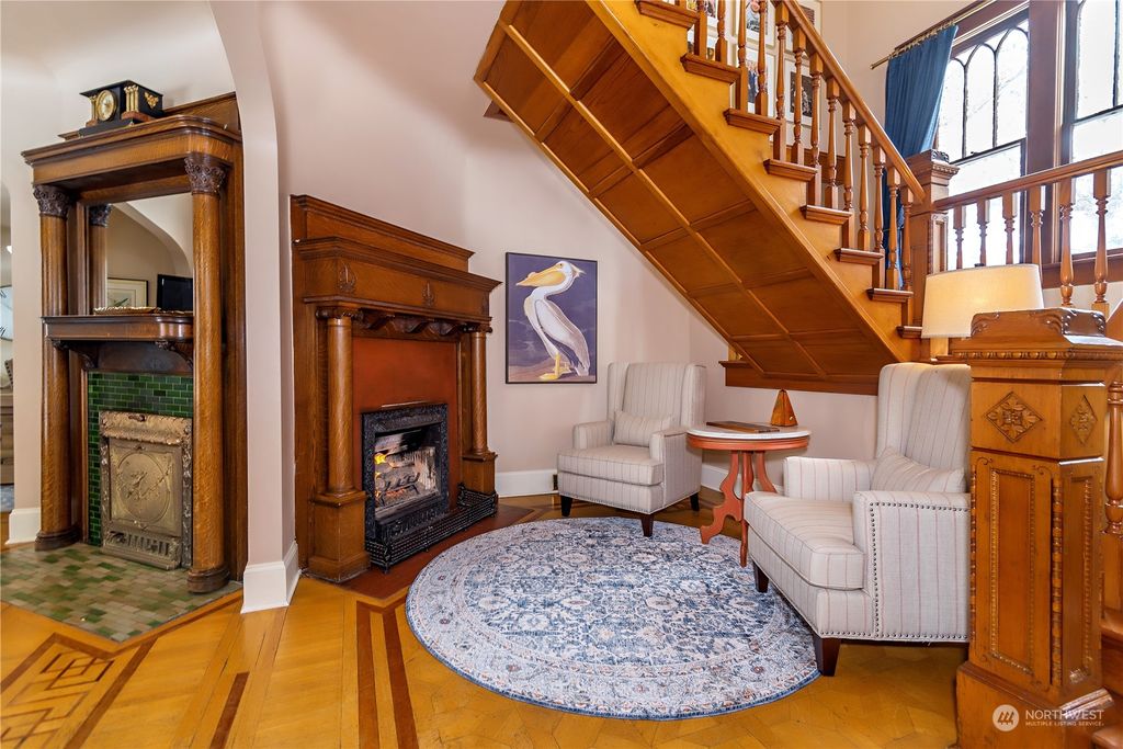 listing image 9367289856486636088