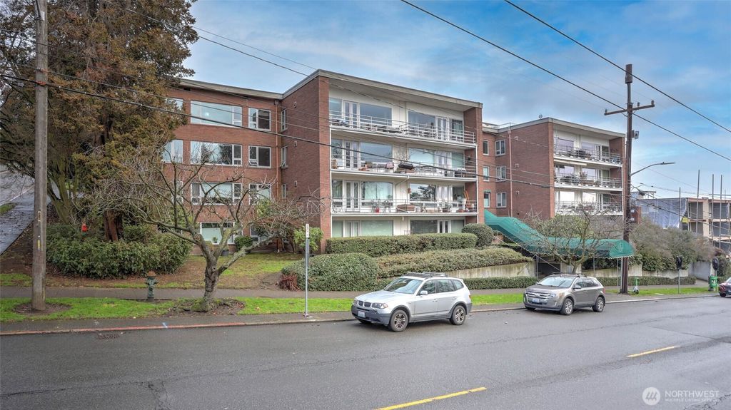 Photo of 530 W Olympic Place #304, Seattle, WA 98119 (MLS # 2555013)