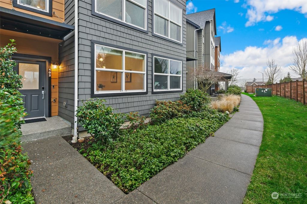 Photo of 10398 157th Place NE #102, Redmond, WA 98052 (MLS # 2187639)