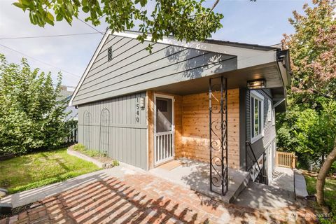 Photo of 1540 7th Street, Bremerton, WA 98337 (MLS # 2441807)