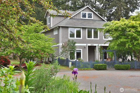 Photo of 301 Noblecliff Place, Langley, WA 98260 (MLS # 2527571)