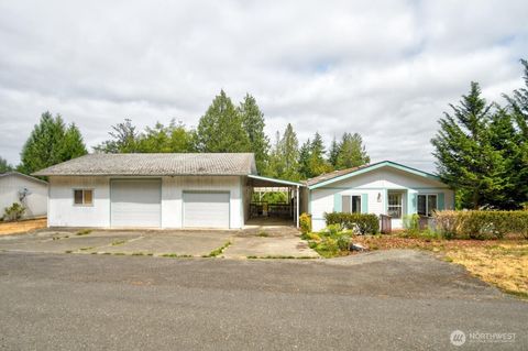 Photo of 71 SE Lupine Court, Shelton, WA 98584 (MLS # 2407118)