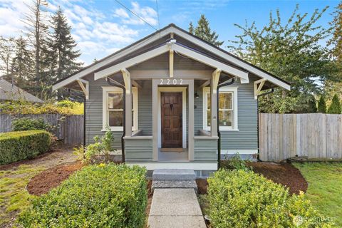 Photo of 2202 73rd Street SE, Everett, WA 98203 (MLS # 2440413)