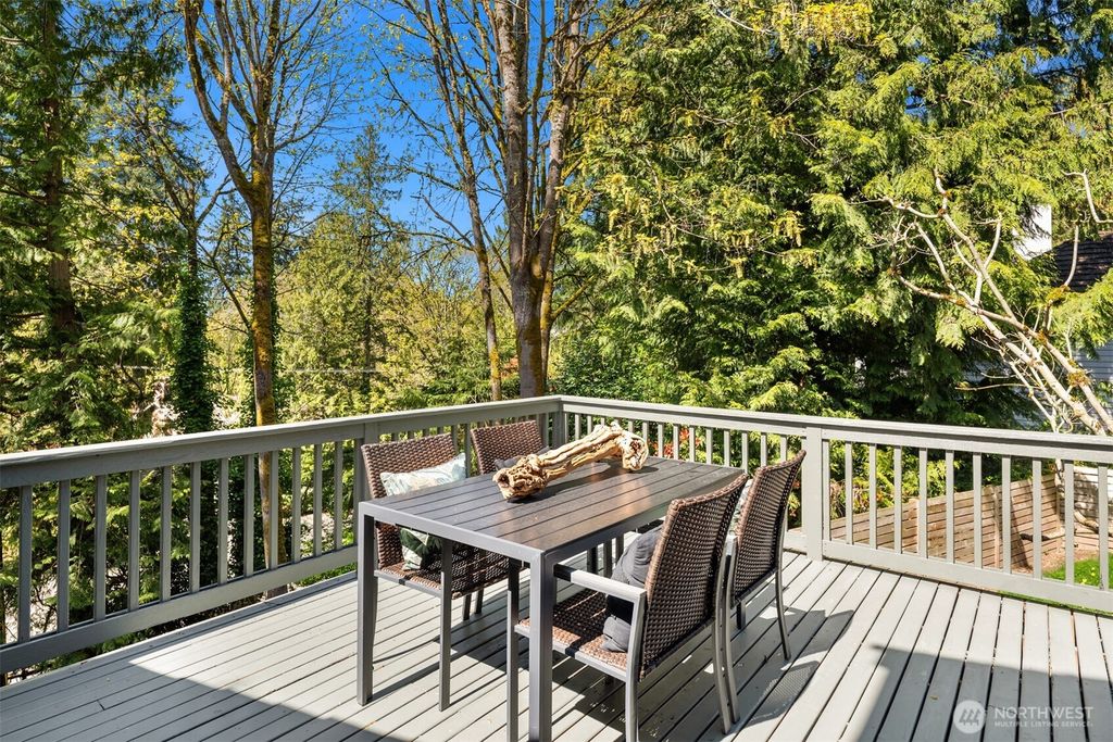 Photo of 6160 W Mercer Way, Mercer Island, WA 98040 (MLS # 2410851)