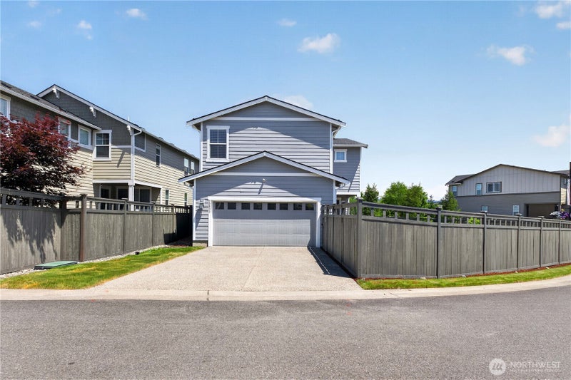32831 Ten Trails Parkway SE