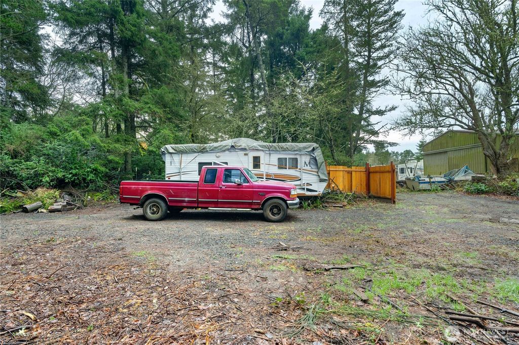 Photo of 1543 Dicks Lane, Westport, WA 98595 (MLS # 2473244)