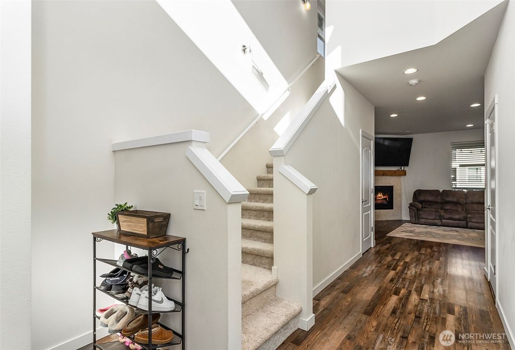 Photo of 1607 Austin Avenue, Snohomish, WA 98290 (MLS # 2385765)