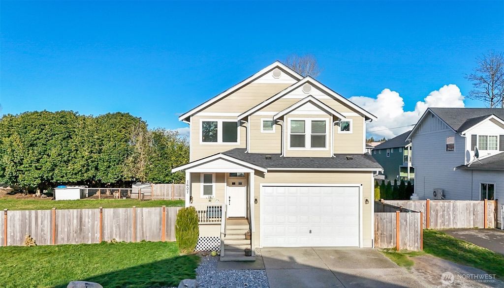 Photo of 1607 Austin Avenue, Snohomish, WA 98290 (MLS # 2385765)