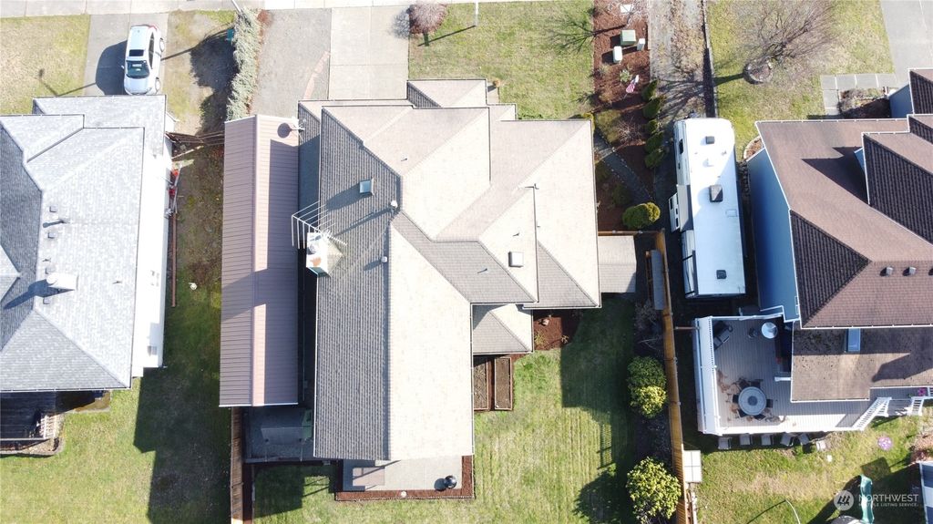 Photo of 7006 71st Avenue NE, Marysville, WA 98270 (MLS # 2035623)