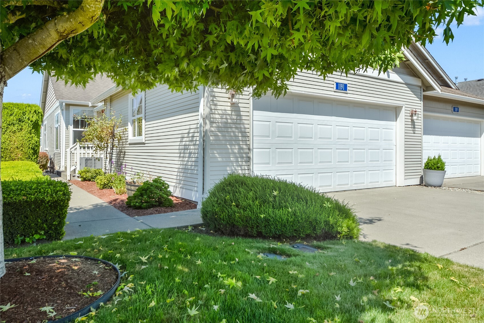 1191 Decatur Circle 17B