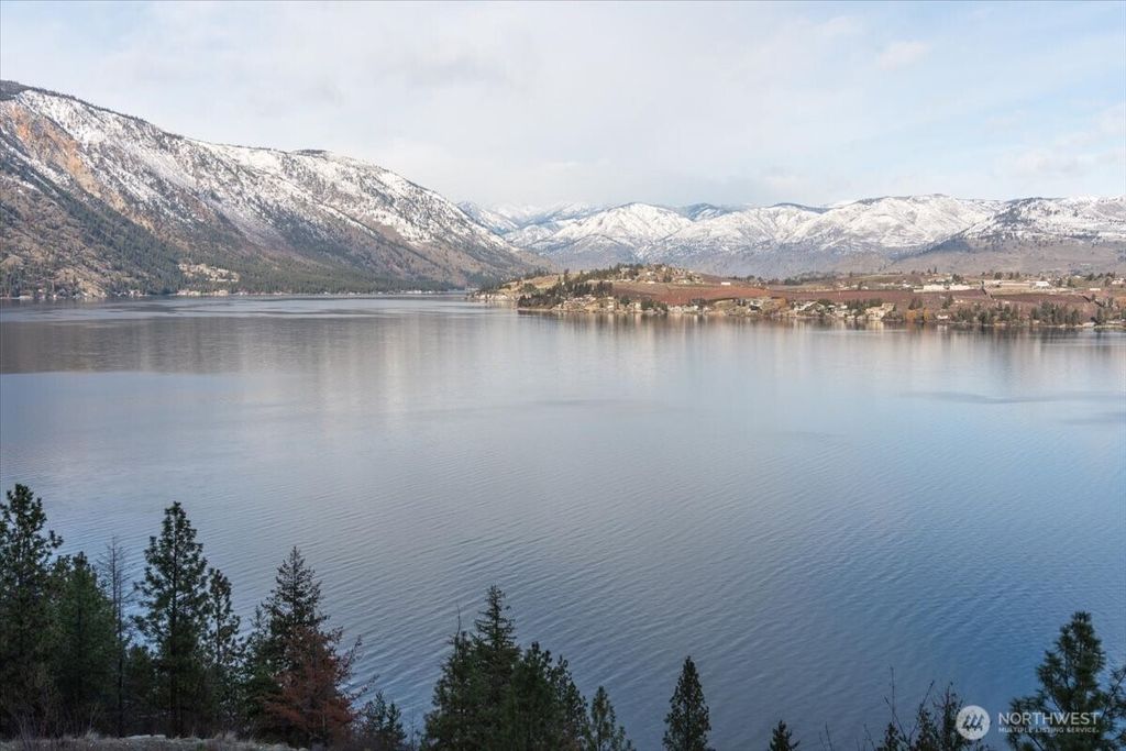 Photo of 7365 Ridgeview Drive, Chelan, WA 98816 (MLS # 2470093)