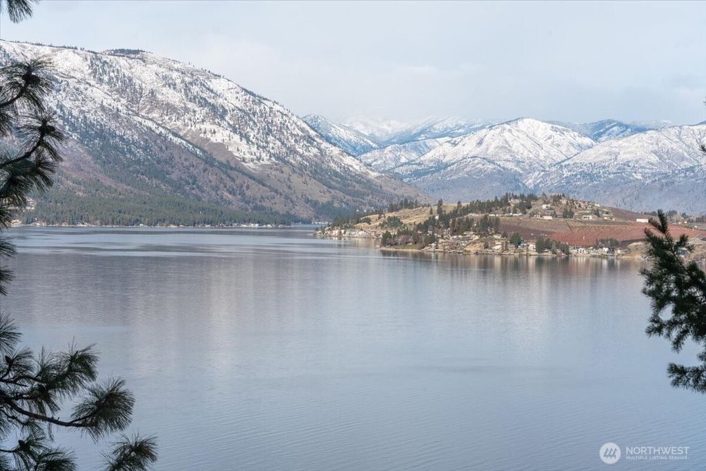 Photo of 7365 Ridgeview Drive, Chelan, WA 98816 (MLS # 2470093)