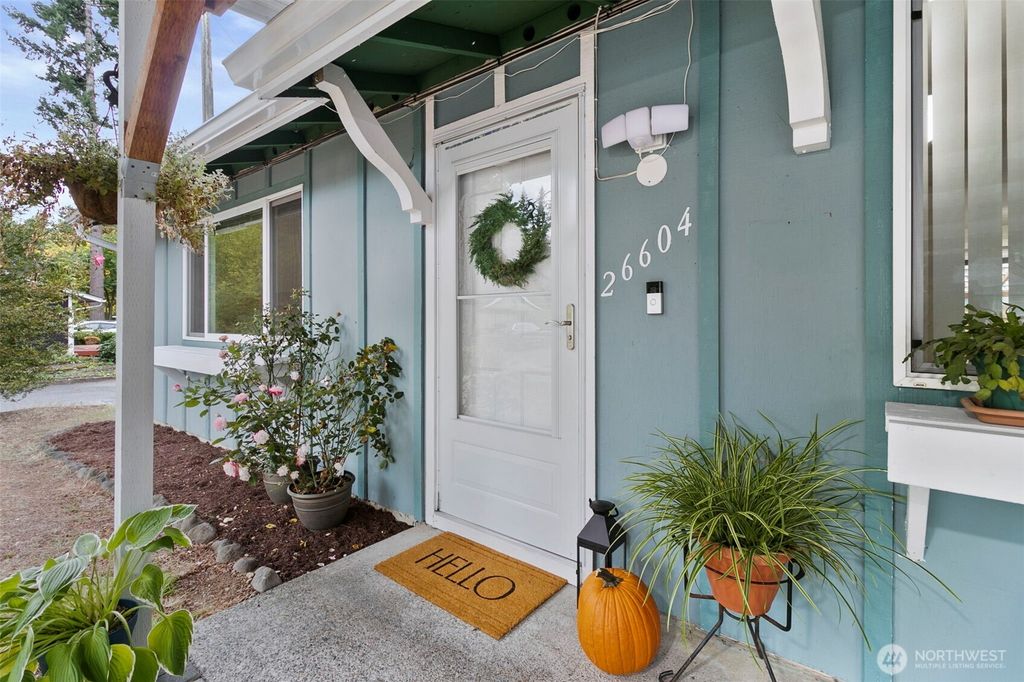 Photo of 26604 191st Place SE, Covington, WA 98042 (MLS # 2444015)
