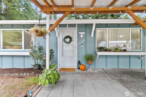 Photo of 26604 191st Place SE, Covington, WA 98042 (MLS # 2444015)