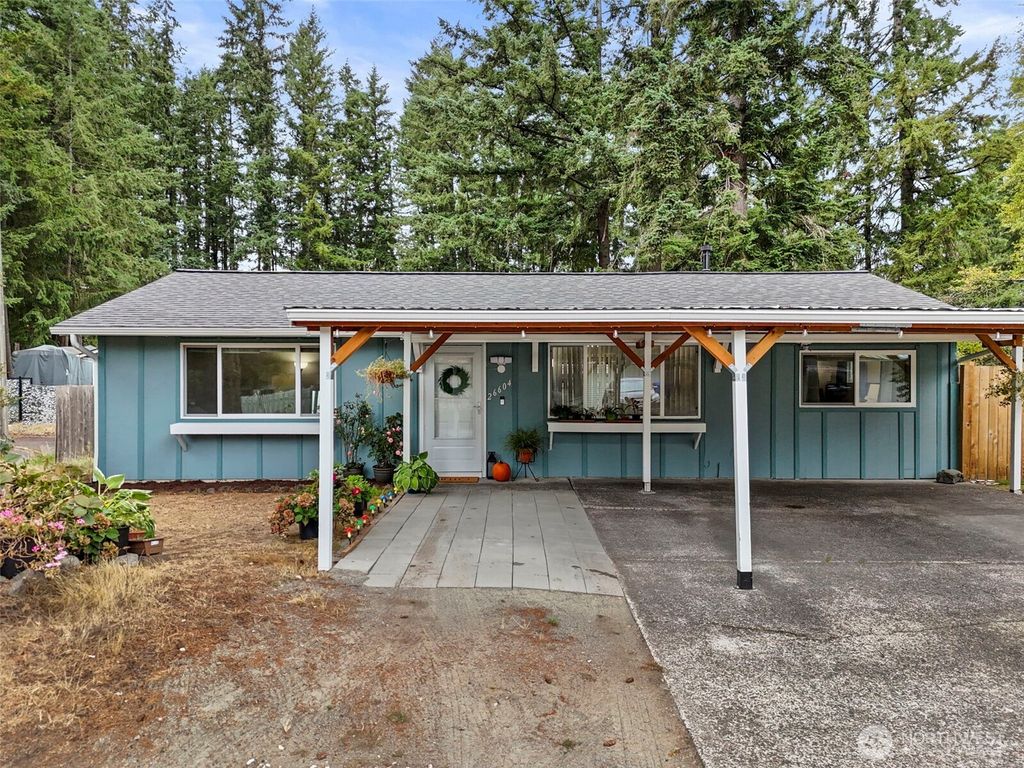 Photo of 26604 191st Place SE, Covington, WA 98042 (MLS # 2444015)