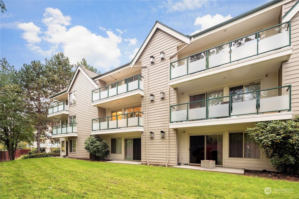 Photo of 15335 Sunwood Boulevard #C 203, Tukwila, WA 98188 (MLS # 2300900)