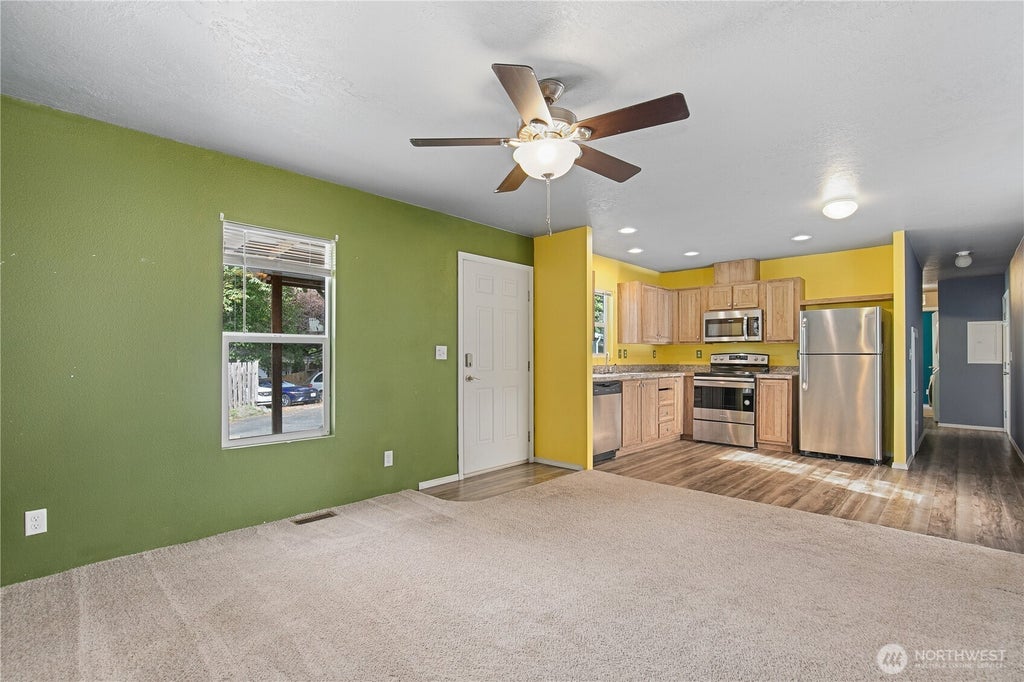 Photo of 28454 168th Avenue SE #51, Kent, WA 98042 (MLS # 2588393)