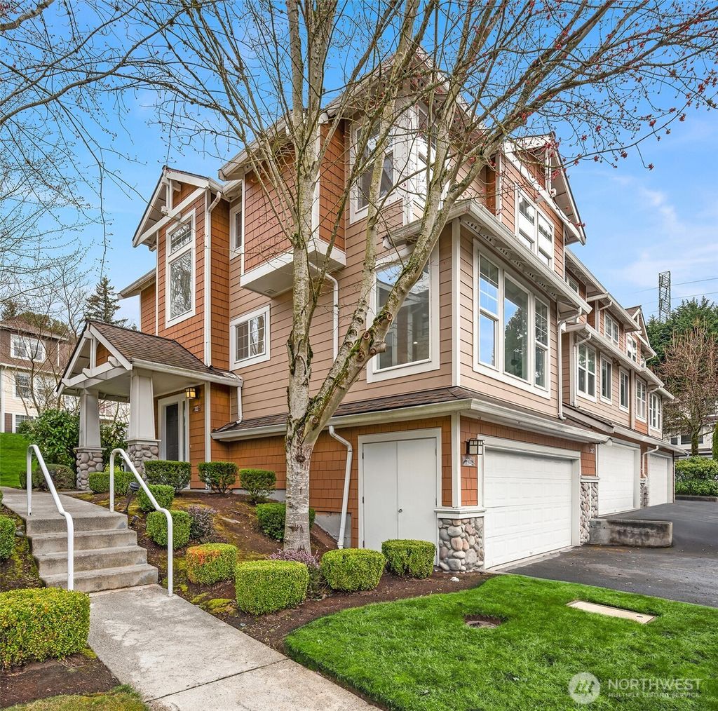 Photo of 12226 NE 24th Street #112, Bellevue, WA 98005 (MLS # 2342977)