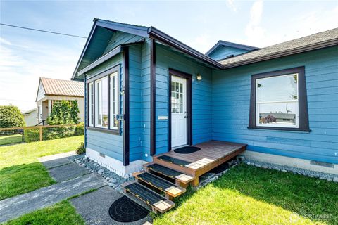 1114 1114 1/2 W 8th Street Port Angeles WA 98363