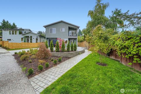 Photo of 8812 41st Avenue SW, Seattle, WA 98136 (MLS # 2475453)