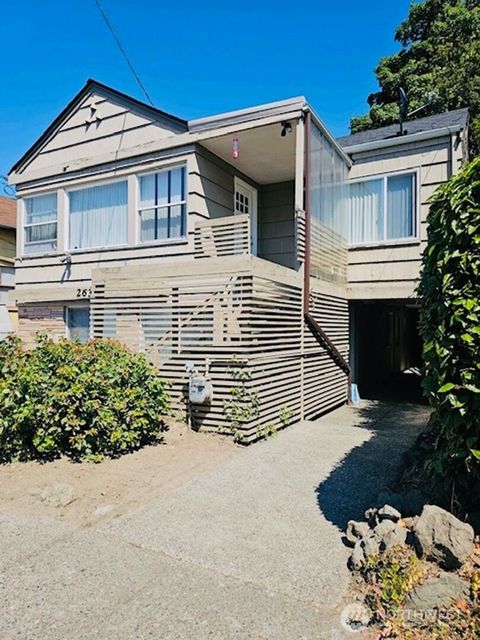 Photo of 2630 58th Avenue SW #A, Seattle, WA 98116 (MLS # 2463417)