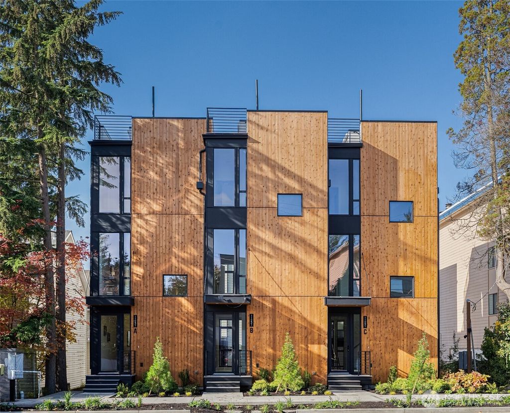 Photo of 11231 Greenwood Avenue N #A, Seattle, WA 98133 (MLS # 2508838)