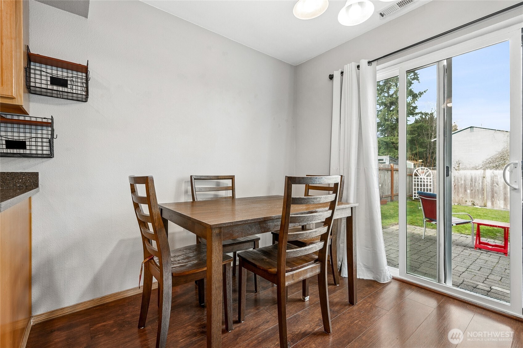 4911 N Vista Drive E 1