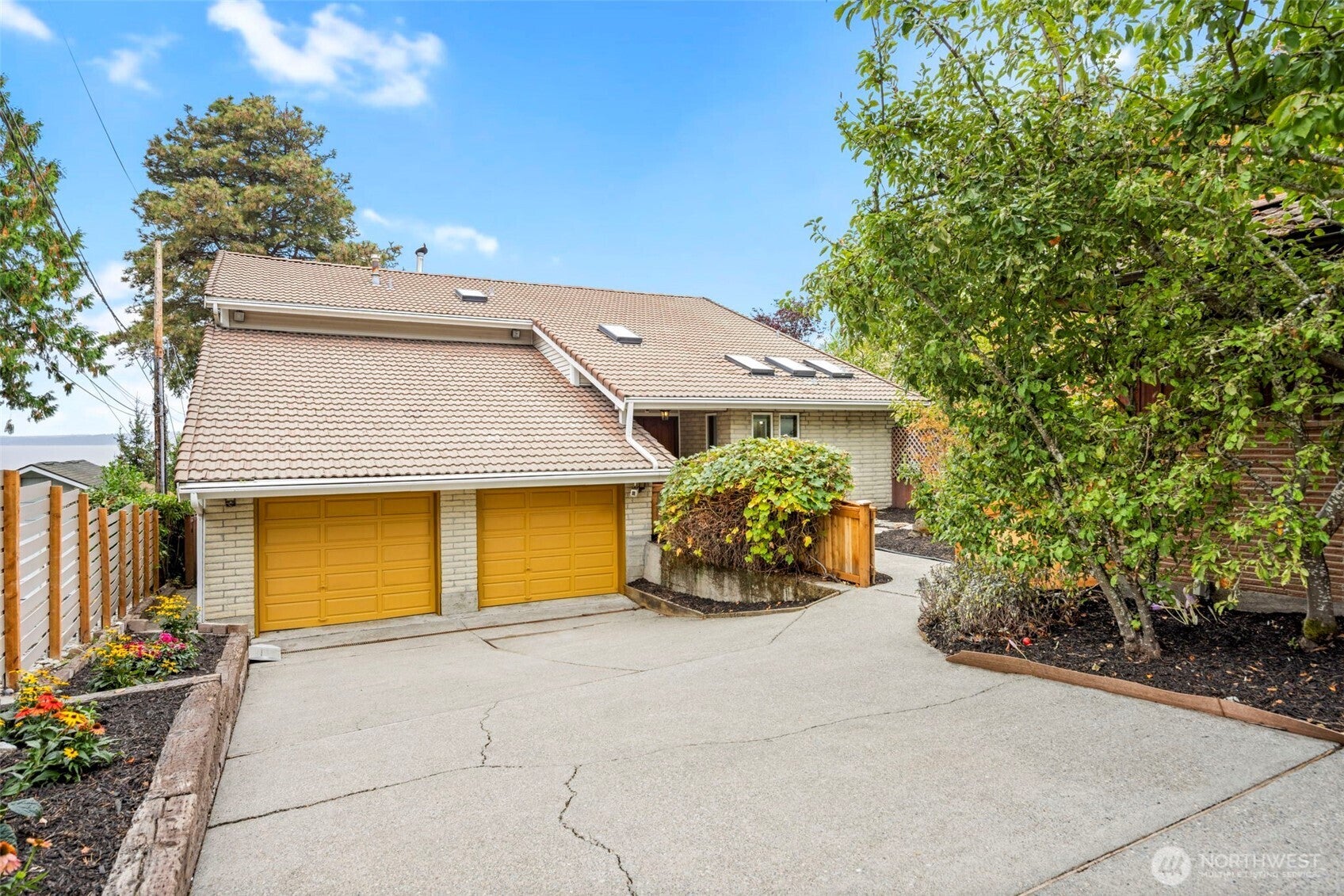 12205 Shorewood Drive SW