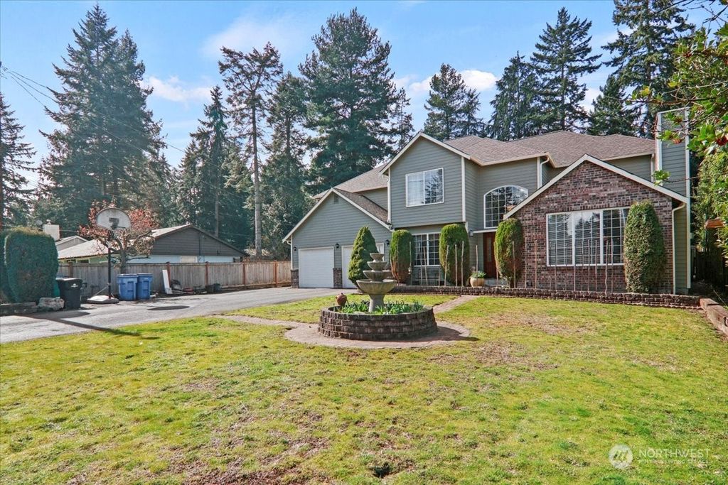Photo of 17833 8th Avenue NE, Shoreline, WA 98155 (MLS # 2210212)