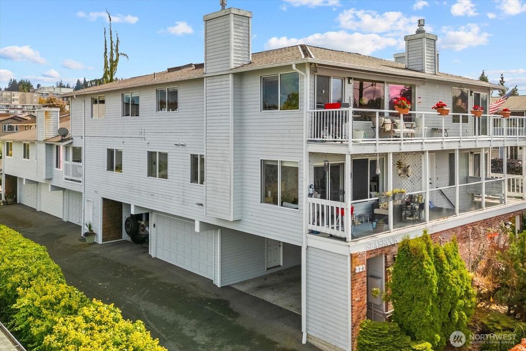 Photo of 221 3rd Avenue S #7, Edmonds, WA 98020 (MLS # 2439514)