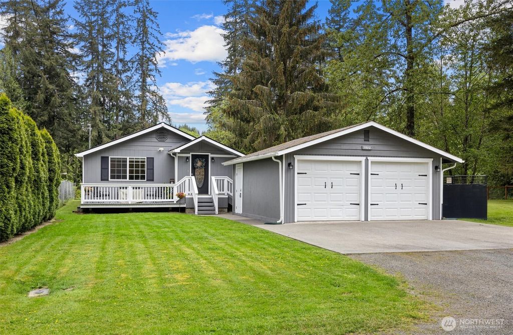 Photo of 11812 166th Drive NE, Arlington, WA 98223 (MLS # 2374249)