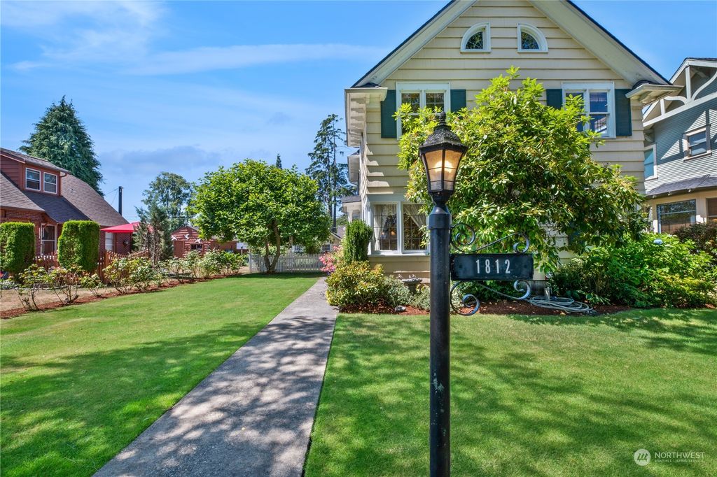 Photo of 1812 Rucker Avenue, Everett, WA 98201 (MLS # 2148285)