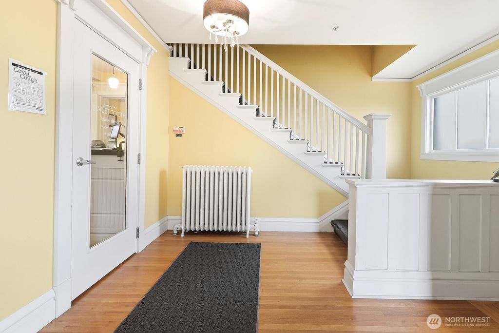 Photo of 211 14th Avenue E, Seattle, WA 98112 (MLS # 2446446)