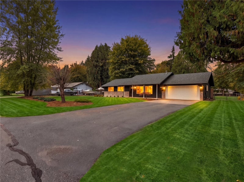 8729 Silver Fox Ct SW