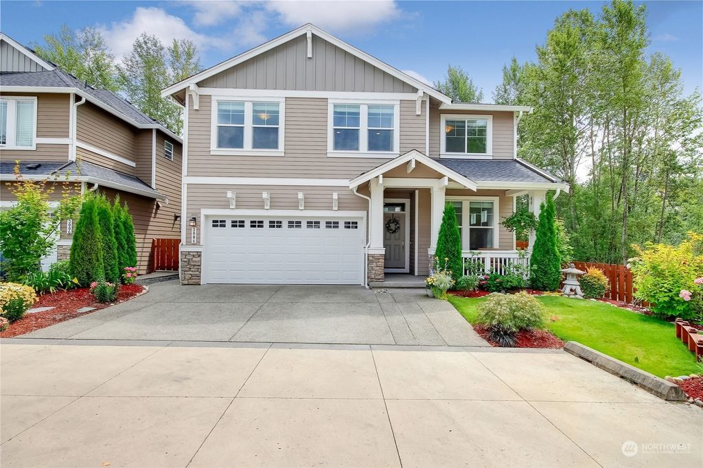 Photo of 3004 47th Street SE, Everett, WA 98203 (MLS # 2144203)