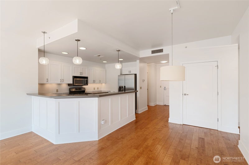 320 Washington Avenue C404