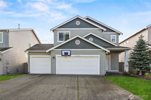 Photo of 26219 243rd Place SE, Maple Valley, WA 98038 (MLS # 2468362)
