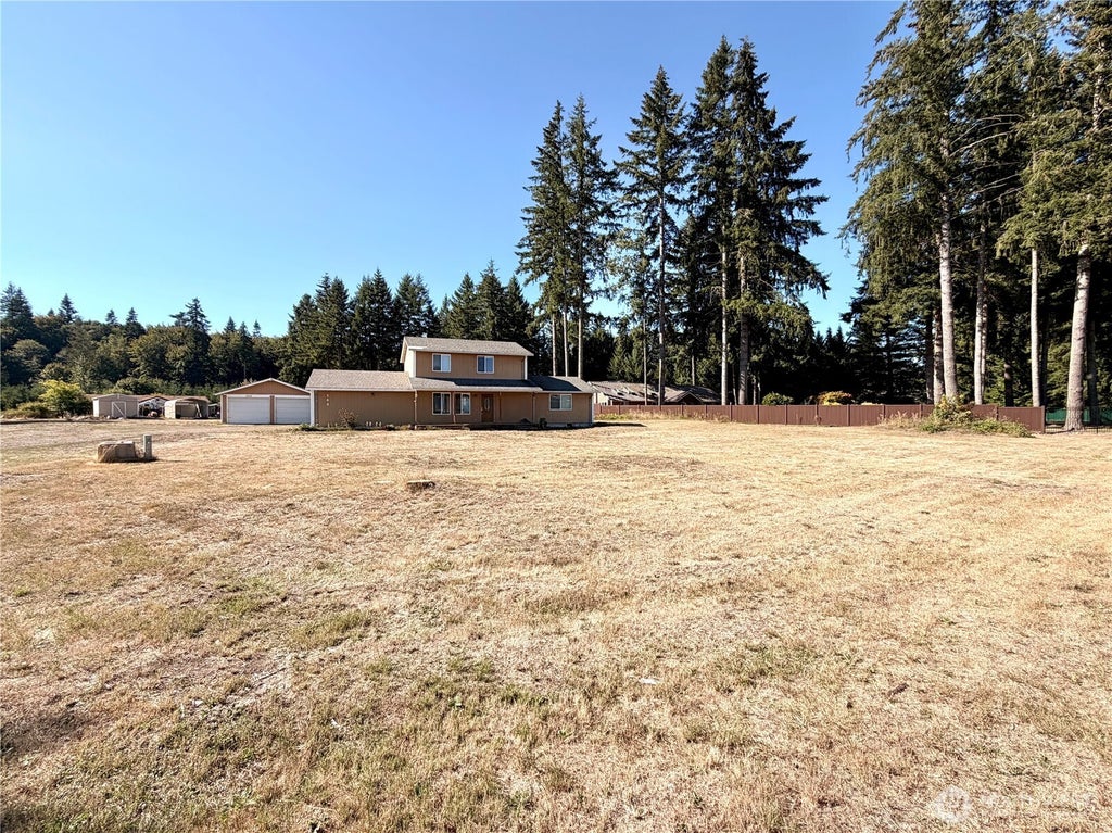 Photo of 142 Gassman Road, Castle Rock, WA 98611 (MLS # 2574153)