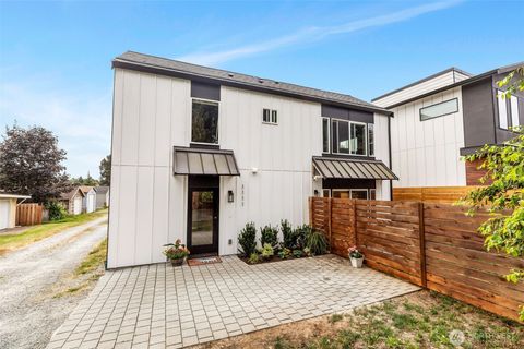 1111 SW Henderson Street Seattle WA 98106