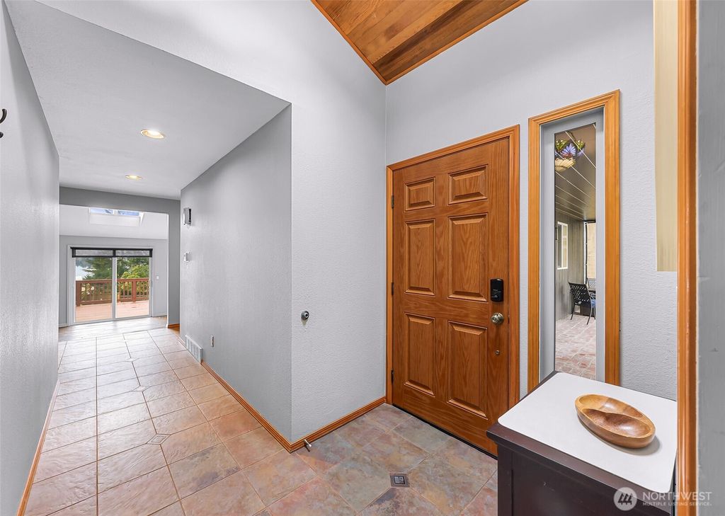 Photo of 11309 Vernon Road, Lake Stevens, WA 98258 (MLS # 2466619)